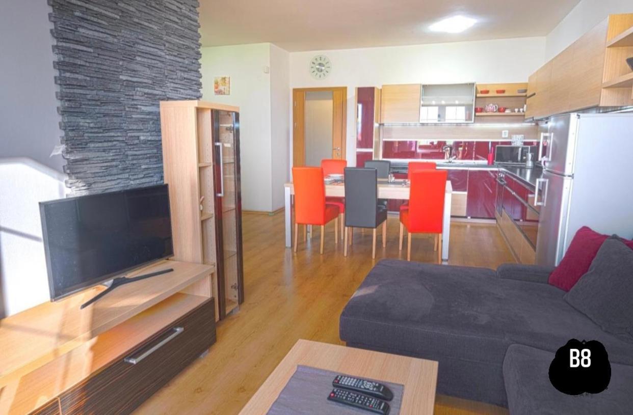 Apartmán Veľká Lomnica B8 Apartamento Exterior foto